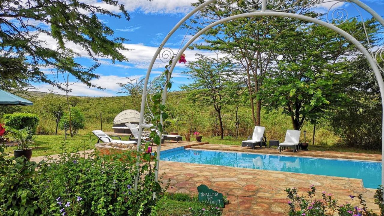 Ololaimutiek Osero Lodge מראה חיצוני תמונה