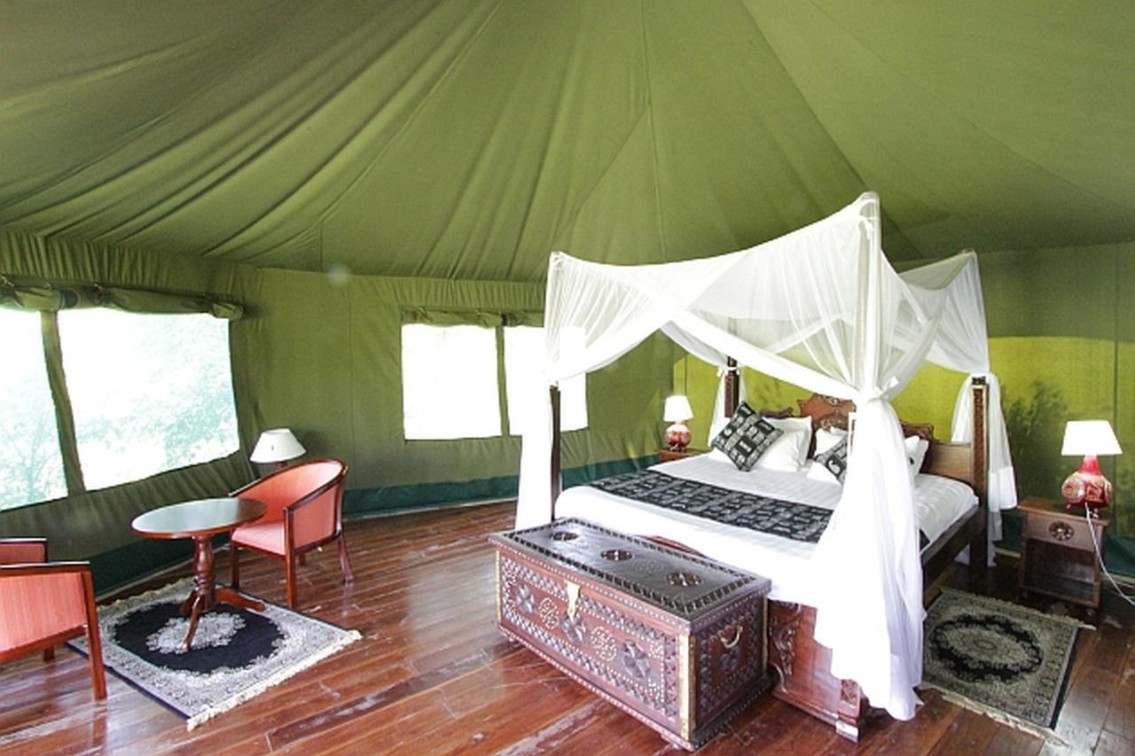 Ololaimutiek Osero Lodge מראה חיצוני תמונה